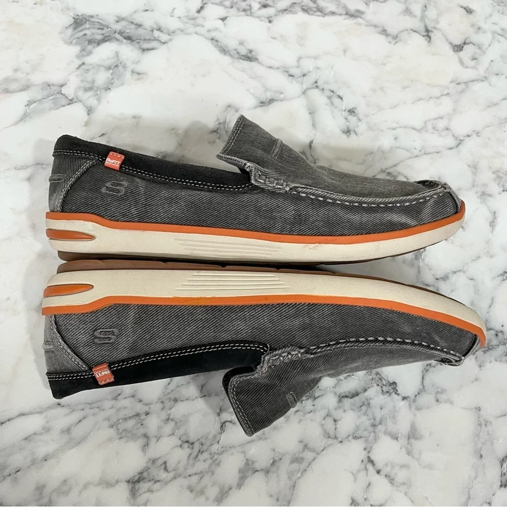 Skechers men sz